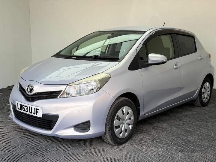 Toyota Yaris 1.33 Dual VVT-i TR Multidrive S Euro 5 5dr