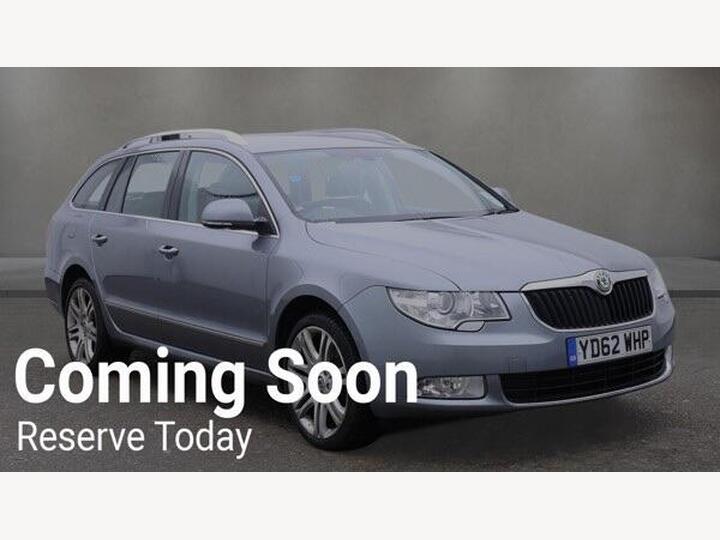Skoda Superb 2.0 TDI Elegance DSG Euro 5 5dr