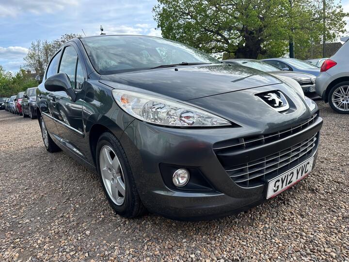 Peugeot 207 1.4 VTi Sportium Euro 5 5dr Peugeot 207 1.4 VTi Sportium Euro 5 5dr