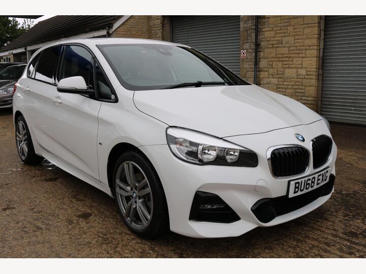 BMW 2 Series Active Tourer 2.0 220d M Sport Auto XDrive Euro 6 (s/s) 5dr BMW 2 Series Active Tourer 2.0 220d M Sport Auto XDrive Euro 6 (s/s) 5dr
