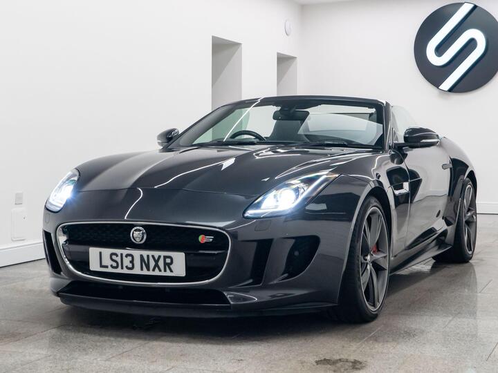 Jaguar F-Type 5.0 V8 S Auto Euro 5 (s/s) 2dr Jaguar F-Type 5.0 V8 S Auto Euro 5 (s/s) 2dr