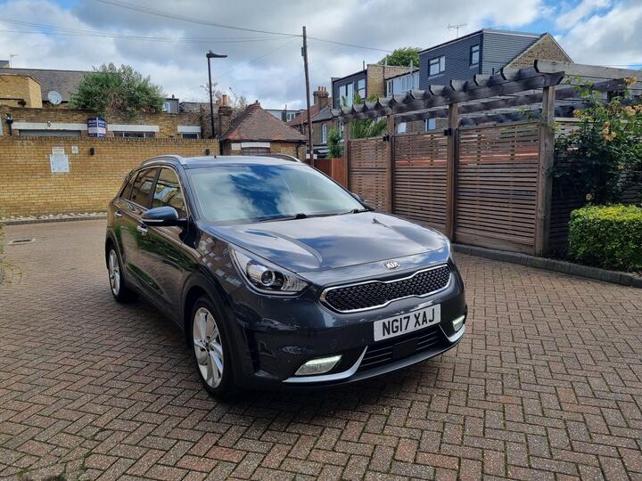 Kia Niro 1.6h GDi First Edition DCT Euro 6 (s/s) 5dr
