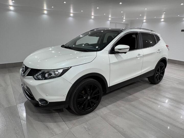Nissan Qashqai 1.5 DCi Tekna 2WD Euro 6 (s/s) 5dr