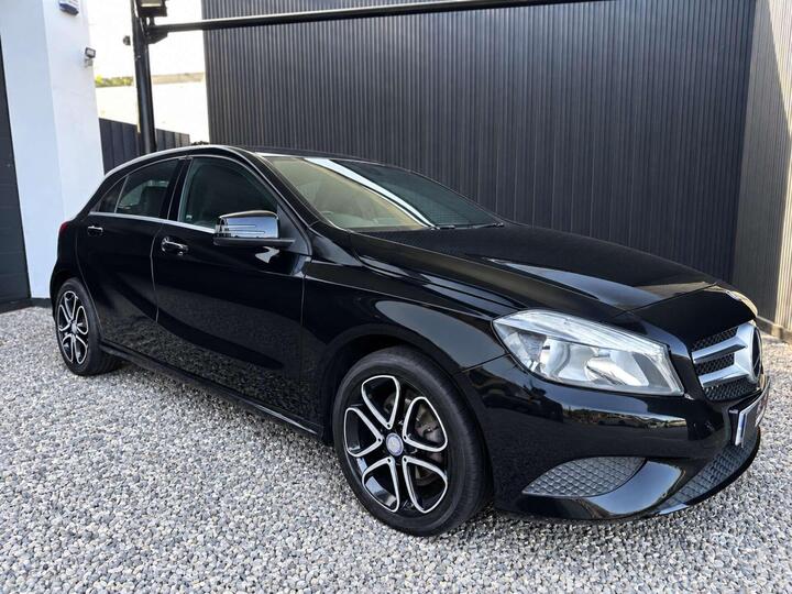 Mercedes-Benz A-CLASS 1.5 A180 CDI Sport Euro 5 (s/s) 5dr