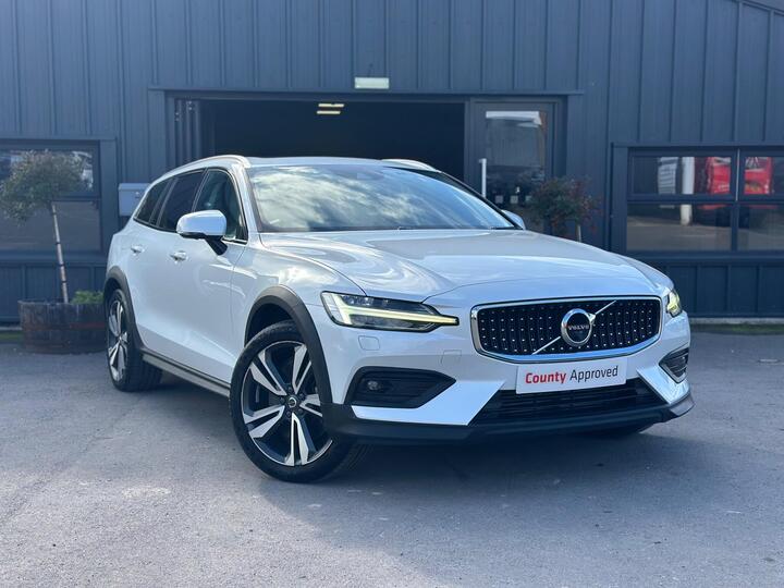 Volvo V60 Cross Country 2.0 T5 Plus Auto AWD Euro 6 (s/s) 5dr