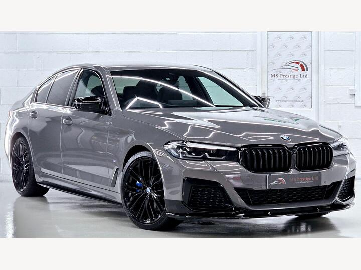 BMW 5 Series 2.0 520d MHT M Sport Steptronic XDrive Euro 6 (s/s) 4dr BMW 5 Series 2.0 520d MHT M Sport Steptronic XDrive Euro 6 (s/s) 4dr