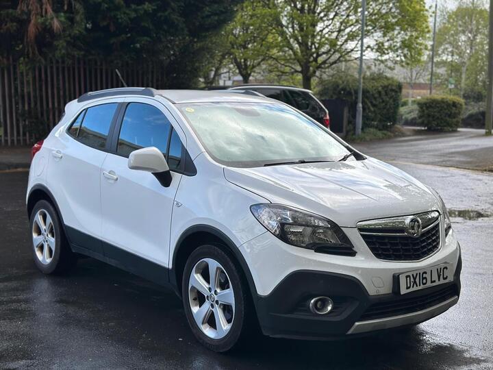 Vauxhall Mokka 1.6 CDTi Exclusiv 2WD Euro 6 (s/s) 5dr Vauxhall Mokka 1.6 CDTi Exclusiv 2WD Euro 6 (s/s) 5dr