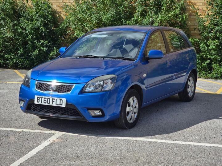 Kia RIO 1.5 CRDi 2 5dr