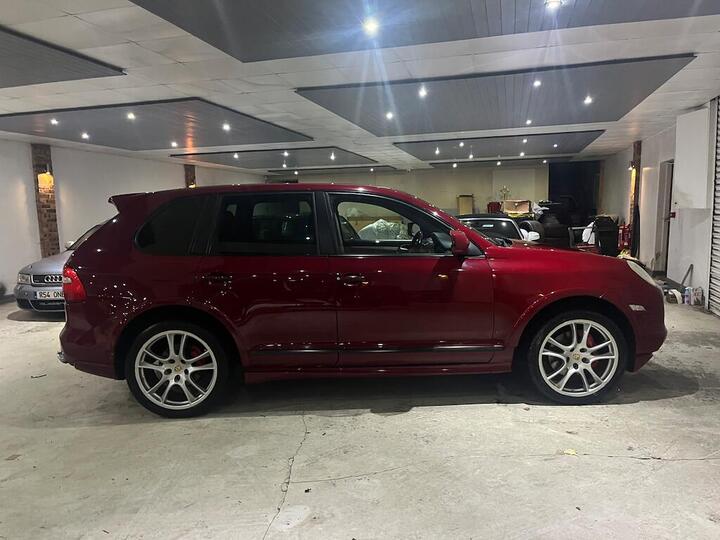Porsche Cayenne 4.8 GTS Tiptronic S AWD 5dr