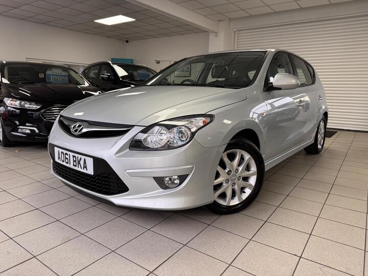 Hyundai I30 1.4 Comfort Euro 5 5dr Hyundai I30 1.4 Comfort Euro 5 5dr