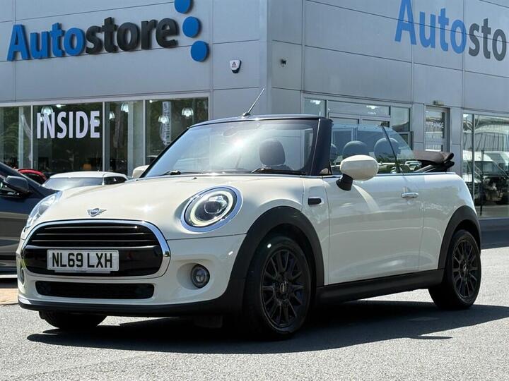 MINI Convertible 1.5 Cooper Classic Euro 6 (s/s) 2dr
