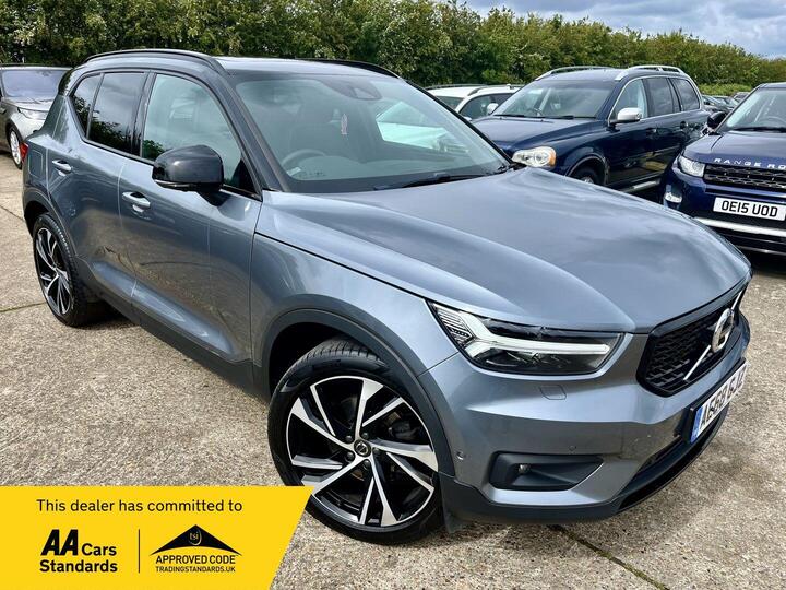Volvo XC40 2.0 T5 First Edition Auto AWD Euro 6 (s/s) 5dr