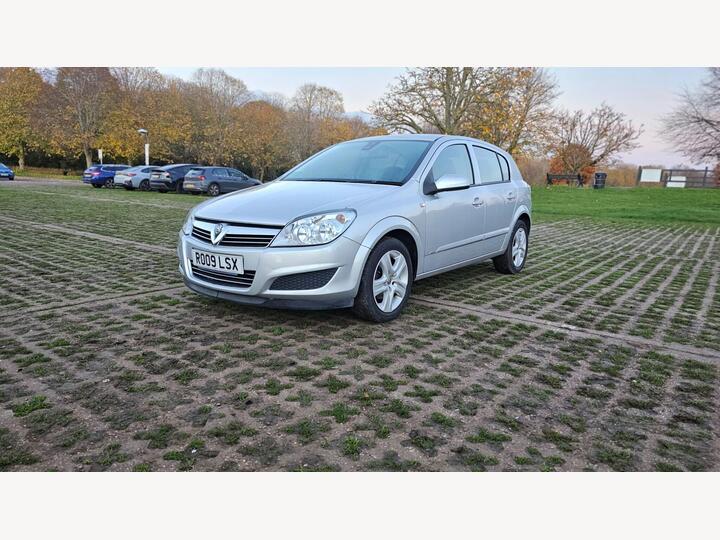 Vauxhall Astra 1.6i Active Plus 5dr