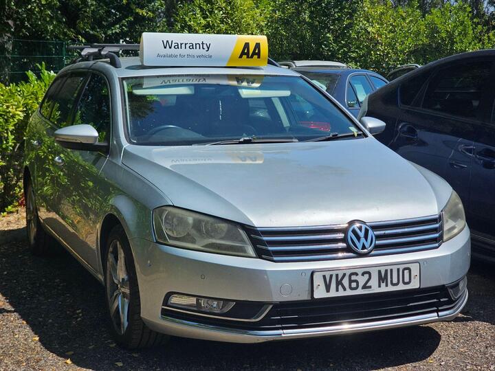 Volkswagen Passat 2.0 TDI BlueMotion Tech SE DSG Euro 5 (s/s) 5dr