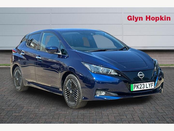 Nissan LEAF 39kWh N-Connecta Auto 5dr