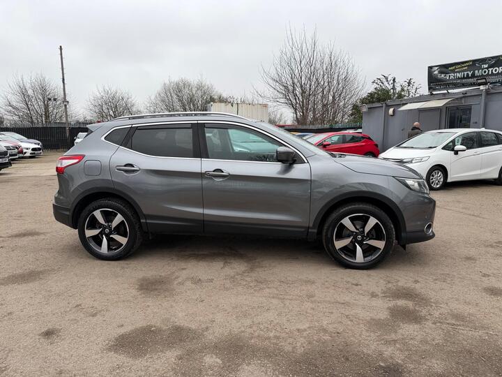 Nissan Qashqai 1.5 DCi N-Connecta Euro 6 (s/s) 5dr