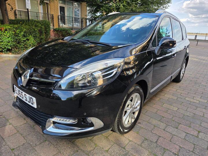 Renault Grand Scenic 1.5 DCi Dynamique Nav Euro 6 (s/s) 5dr Renault Grand Scenic 1.5 DCi Dynamique Nav Euro 6 (s/s) 5dr