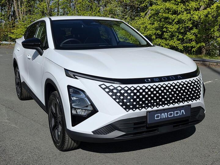 OMODA 5 1.5 T SHS-H Knight DHT1 Euro 6 (s/s) 5dr