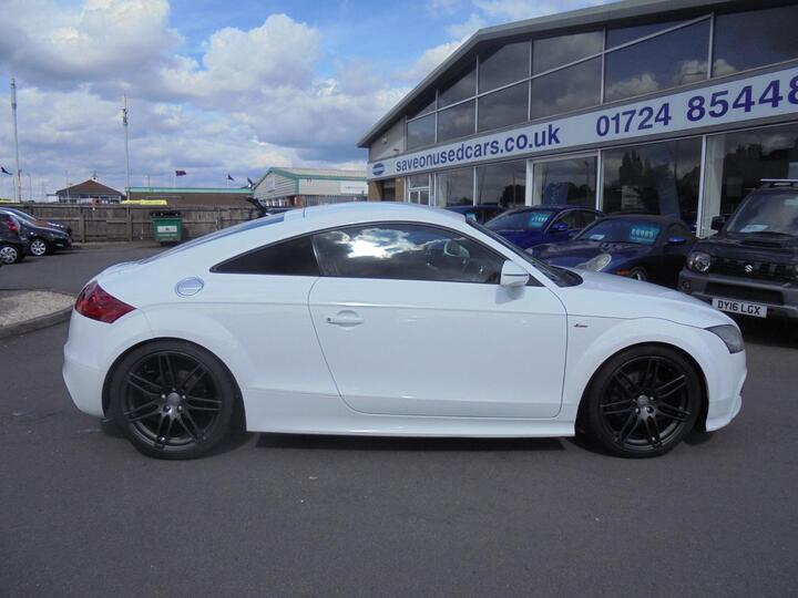 Audi TT 2.0 TDI Black Edition Quattro Euro 5 3dr