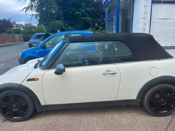 MINI Convertible 1.6 One Euro 4 2dr