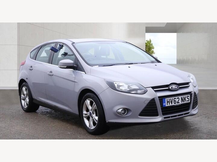 Ford Focus 1.0T EcoBoost Zetec Euro 5 (s/s) 5dr