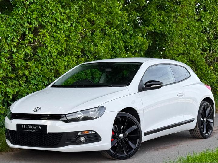 Volkswagen Scirocco 2.0 TDI BlueMotion Tech GT DSG Euro 5 (s/s) 3dr