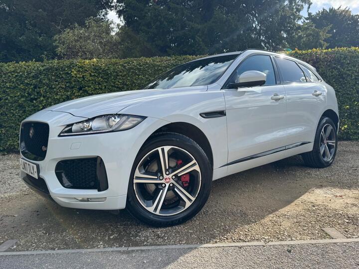 Jaguar F-PACE 3.0 D300 V6 S Auto AWD Euro 6 (s/s) 5dr