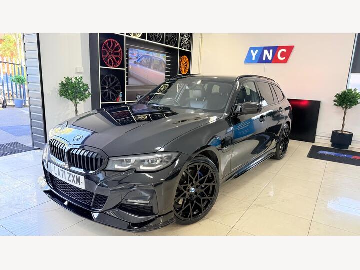 BMW 3 Series 2.0 330e 12kWh M Sport Touring Auto Euro 6 (s/s) 5dr