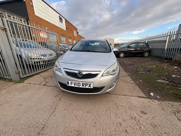 Vauxhall Astra 1.4 16v Exclusiv Euro 5 5dr