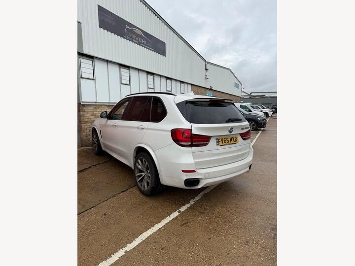 BMW X5 3.0 M50d Auto XDrive Euro 6 (s/s) 5dr