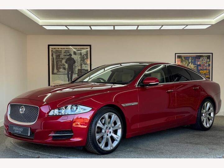 Jaguar XJ 3.0d V6 Portfolio Auto Euro 5 (s/s) 4dr