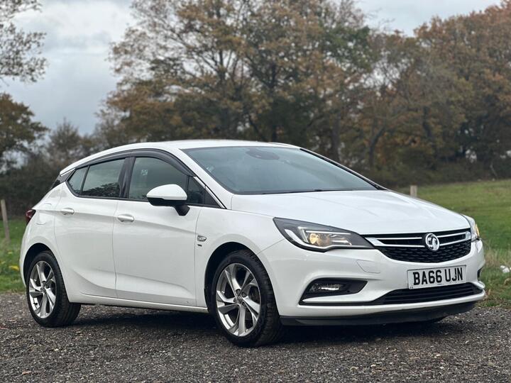 Vauxhall Astra 1.4i SRi Euro 6 5dr Vauxhall Astra 1.4i SRi Euro 6 5dr