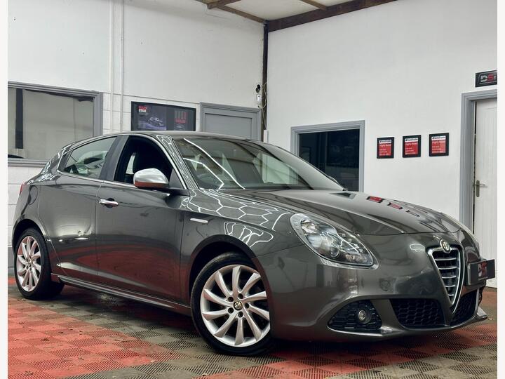 Alfa Romeo Giulietta 1.4 TB MultiAir Veloce Euro 5 (s/s) 5dr