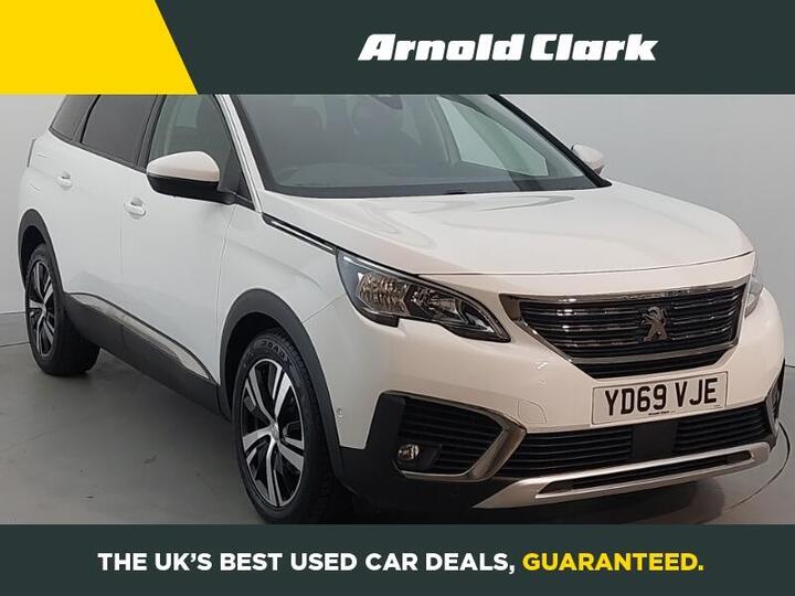 Peugeot 5008 1.2 PureTech Allure Euro 6 (s/s) 5dr Peugeot 5008 1.2 PureTech Allure Euro 6 (s/s) 5dr