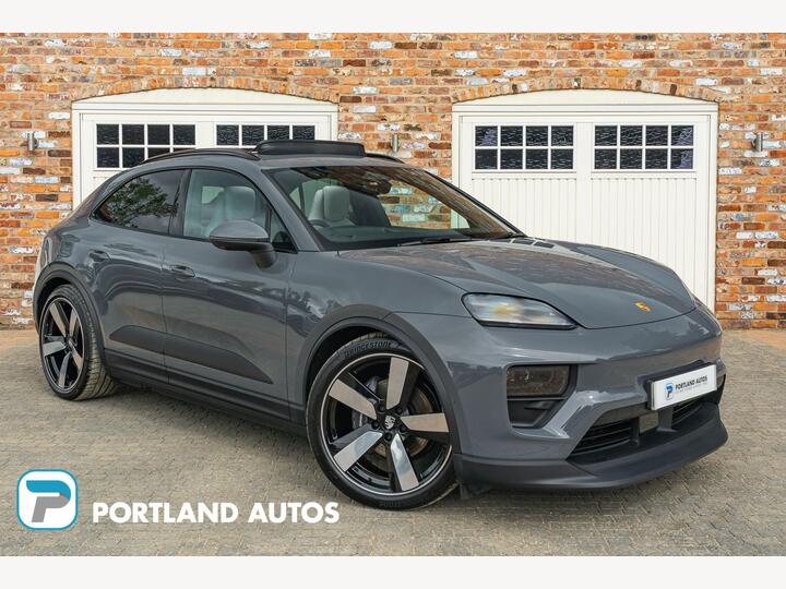 Porsche Macan 100kWh 4 Auto 4WD 5dr Porsche Macan 100kWh 4 Auto 4WD 5dr