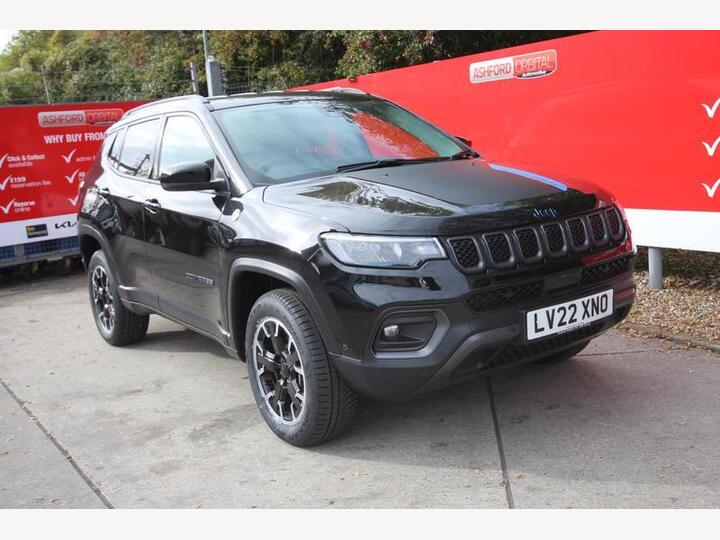 Jeep Compass 1.3 GSE T4 11.4kWh Trailhawk Auto 4xe Euro 6 (s/s) 5dr Jeep Compass 1.3 GSE T4 11.4kWh Trailhawk Auto 4xe Euro 6 (s/s) 5dr