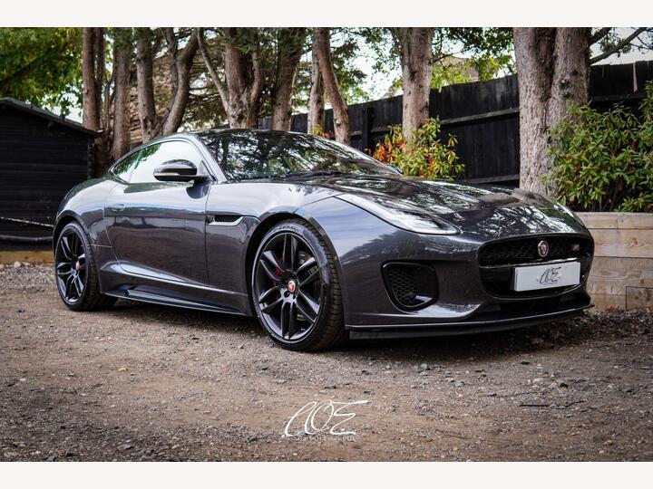 Jaguar F-TYPE 2.0i Chequered Flag Auto Euro 6 (s/s) 2dr