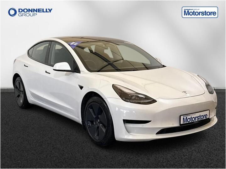 Tesla Model 3 Standard Range Plus Auto RWD 4dr