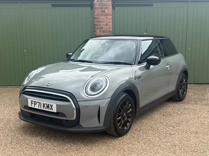 MINI HATCH 1.5 Cooper Classic Euro 6 (s/s) 3dr
