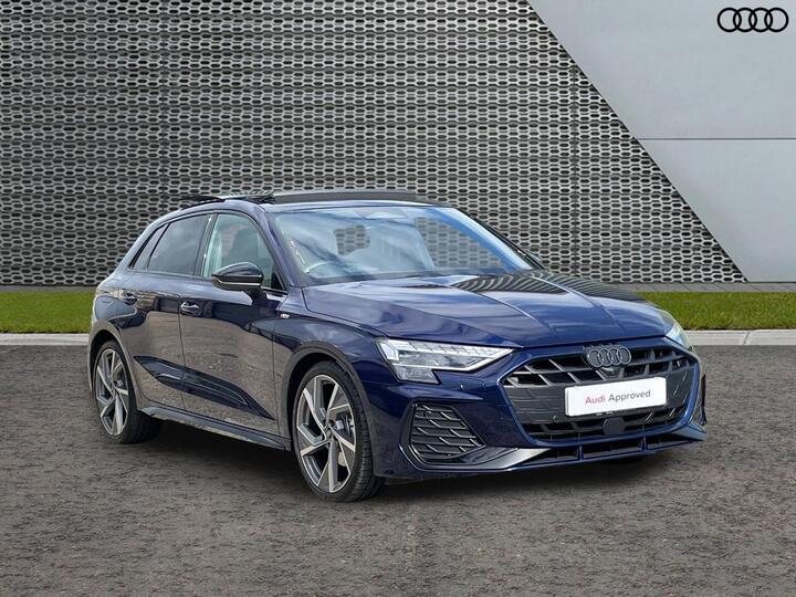 Audi A3 Sportback 1.5 TFSI Black Edition Sportback S Tronic Euro 6 (s/s) 5dr