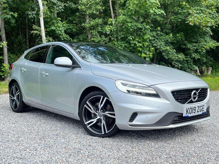 Volvo V40 2.0 D2 R-Design Edition Auto Euro 6 (s/s) 5dr