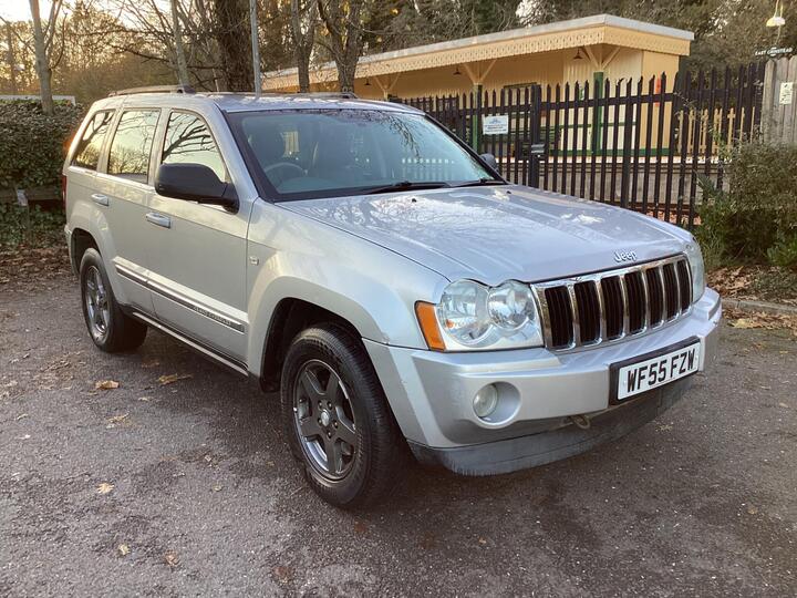 Jeep Grand Cherokee 3.0 CRD Limited 4WD 5dr Jeep Grand Cherokee 3.0 CRD Limited 4WD 5dr