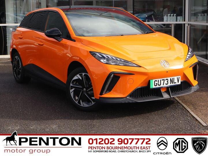 MG MG4 64kWh Trophy Long Range Auto 5dr