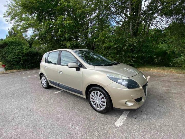Renault Scenic 1.4 TCe Expression Euro 5 5dr