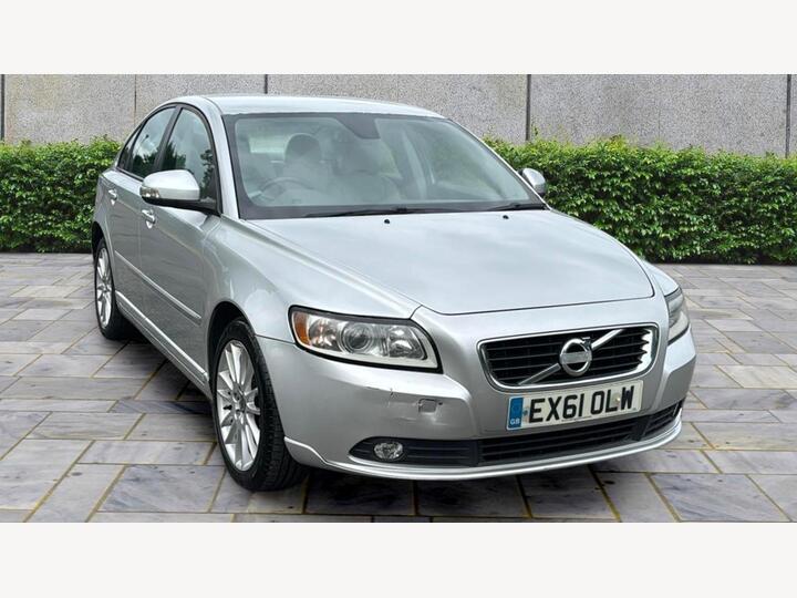 Volvo S40 2.0 SE Lux Edition Euro 5 4dr
