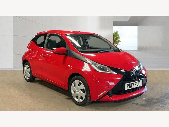 Toyota AYGO 1.0 VVT-i X-play Euro 6 5dr