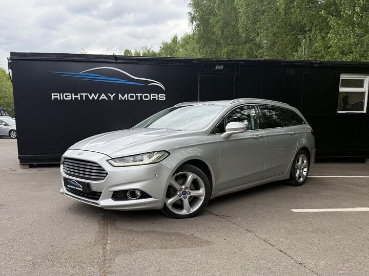 Ford Mondeo 2.0 TDCi Titanium Powershift Euro 6 (s/s) 5dr