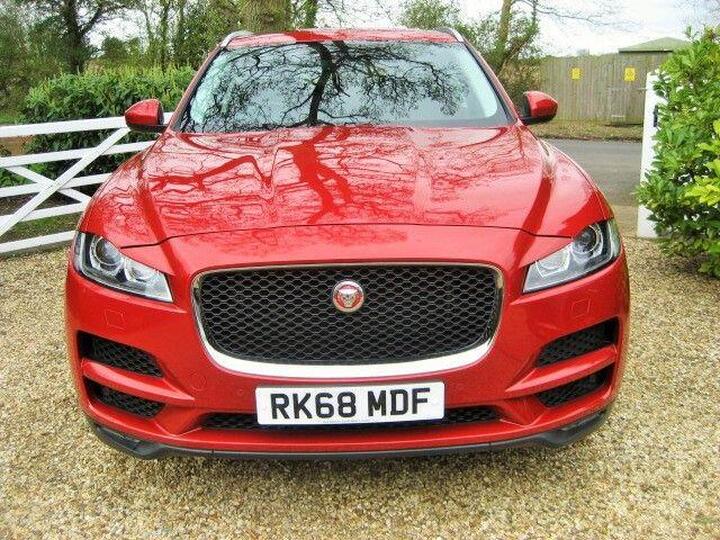 Jaguar F-PACE 2.0 P250i Portfolio Auto AWD Euro 6 (s/s) 5dr