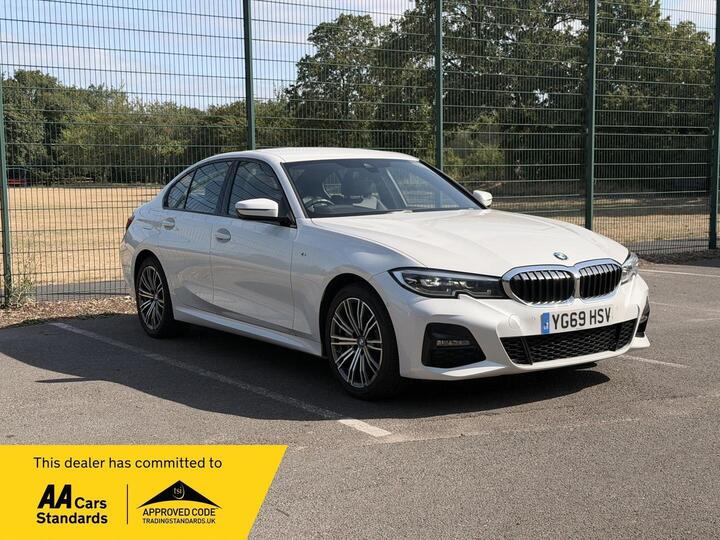 BMW 3 SERIES 2.0 330e 12kWh M Sport Auto Euro 6 (s/s) 4dr