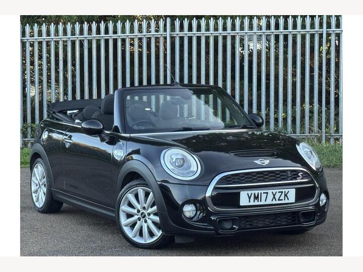 MINI Convertible 2.0 Cooper S Euro 6 (s/s) 2dr MINI Convertible 2.0 Cooper S Euro 6 (s/s) 2dr